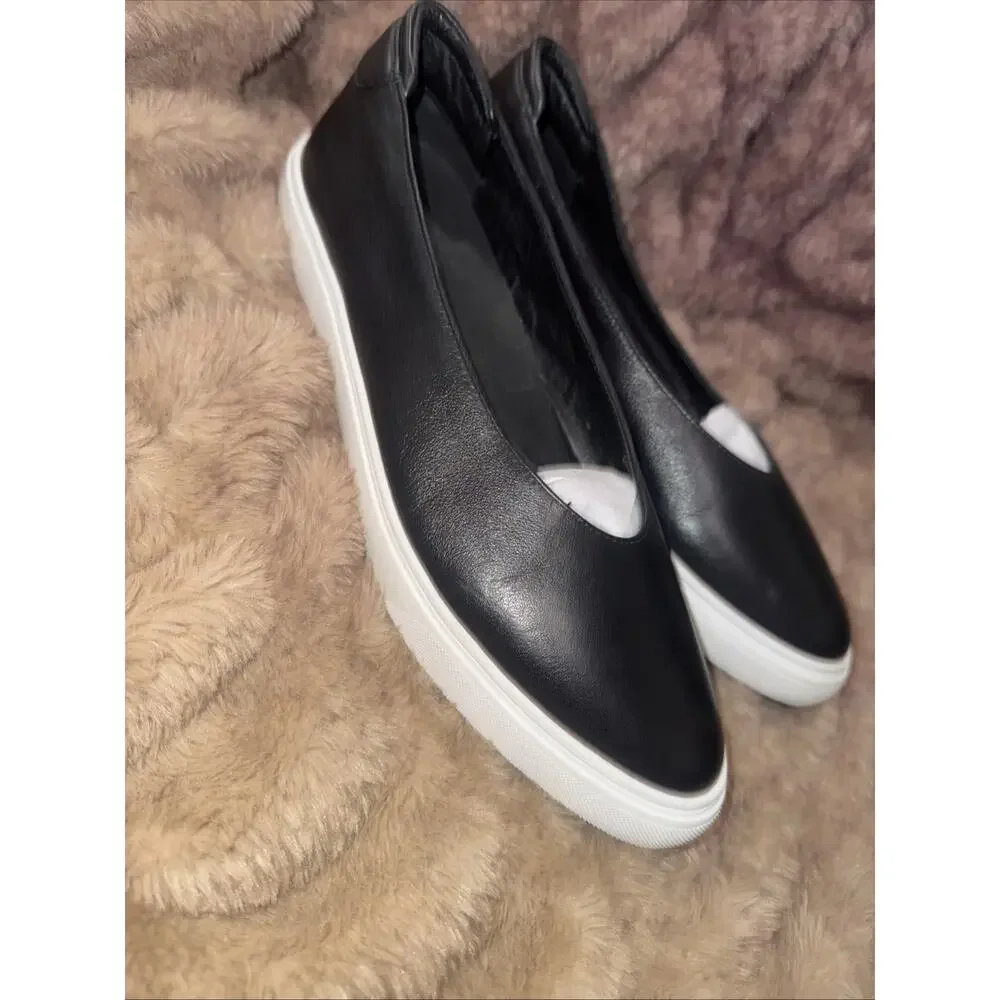 New J/Slides NYC black and white leather loafers, Slide On Shoes , size 11M